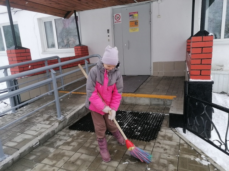 Традиционно каждую среду в 4 классе проходит прогулка – труд.