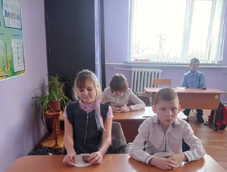 История блокадного Ленинграда глазами первоклассников.
